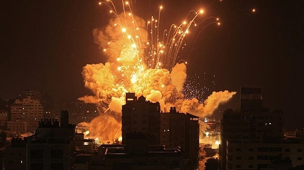 7 Ekim tarihinde Hamas'ın İsrail'e düzenlediği Aksa Tufanı operasyonu sonucu İsrail, Hamas'a ve Filistin'e savaş açtığını duyurmuştu.