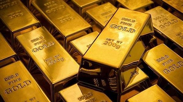 Ons altın, gün sonunda 1.924 dolardan, gram altın ise 1.727 TL'den işlem gördü.