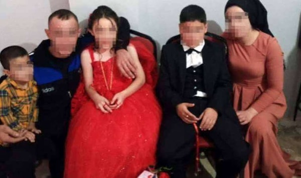 Mardin Kızıltepe'de yaşları 8 ve 9 olan iki çocuğa zorla nişan töreni yapılması önce polisi daha sonra savcıyı harekete geçirdi. Ancak mahkemeye taşınan olayda, mahkeme heyeti skandal bir karara imza attı.