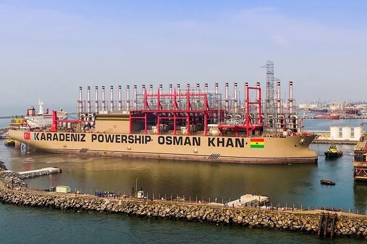 Power ships. Плавучие электростанции Karadeniz Powership. Karadeniz Powership Osman Khan. Плавучая атомная электростанция турецкая. Плавучая электростанция «Yasin Bey».