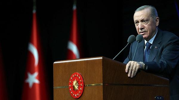 Recep Tayyip Erdoğan yaptığı paylaşımda tüm insanlığı harekete geçmeye davet etti.