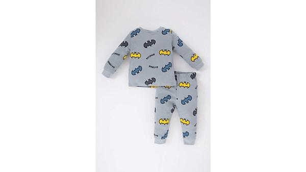 13. DeFacto Erkek Bebek Batman Uzun Kollu Pijama Takımı