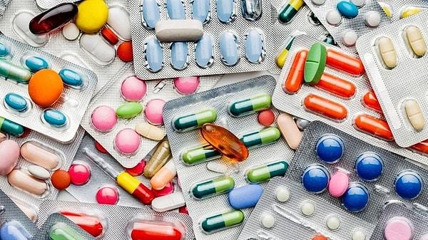 Çalışma ve Sosyal Güvenlik Bakanı Vedat Işıkhan, Sosyal Güvenlik Kurumu (SGK) Sağlık Uygulama Tebliği (SUT) düzenlemesi kapsamında 6'sı yerli üretim olmak üzere 23 ilacın geri ödeme listesine alındığını bildirdi.
