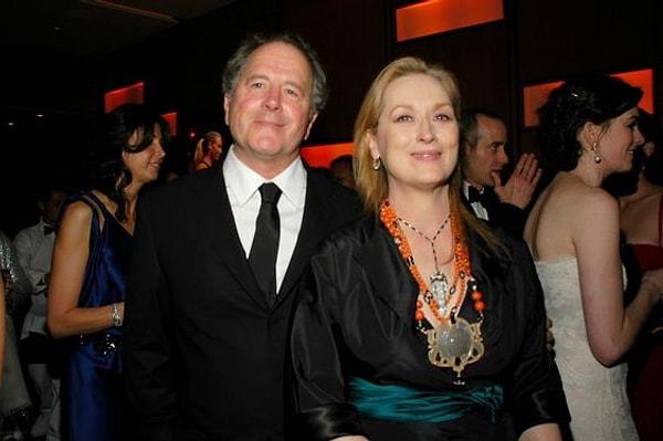 Şüphesiz hiç ayrılmayacakları zannedilen çiftlerden biriydi Meryl Streep ve Don Gummer ikilisi. 45 yıldır evli olmaları ile Hollywood'un en son biteceği tahmin edilen birlikteliğine sahiptiler.