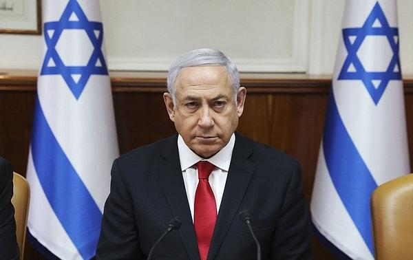 Ayrıca savaş zamanında ülkesini iyi yönetememekle suçlanan Netanyahu'nun ülkede yapılan anketlere göre büyük çoğunlukta istenmediği ileri sürüldü.
