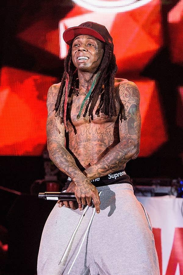 Gördüğünüz bu kişi Lil Wayne.