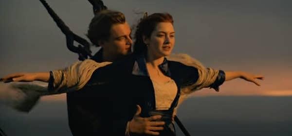 Bu unutulmaz Titanik filminde Leonardo DiCaprio ve Kate Winslet.