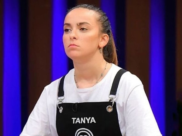 Eski MasterChef yarışmacılarından Tanya'yla yakın arkadaş olan Beril, eğitiminin ardından İtalya ve Abu Dhabi'de çalışırken mesleğine bir süre ara vermek zorunda kalmış.