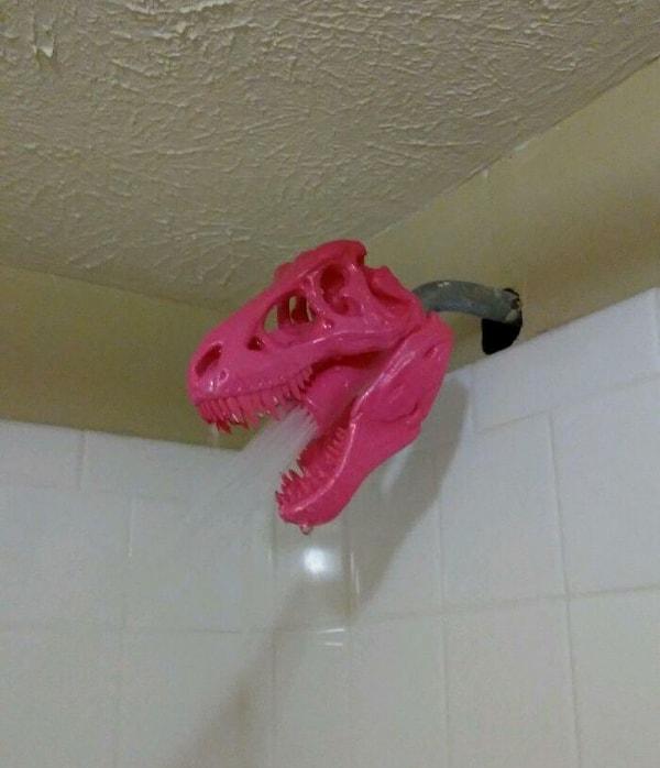 26. T-Rex duş başlığı