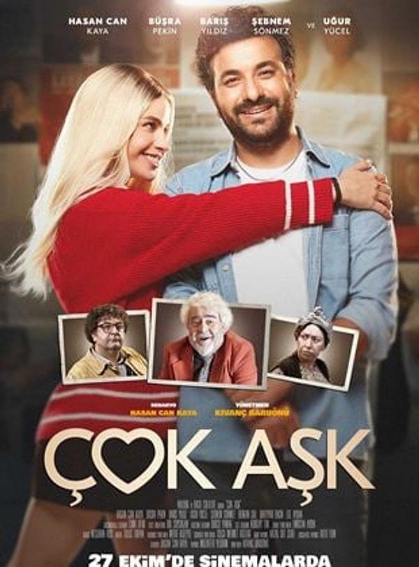 Hepimizin Konuşanlar'dan tanıdığı Hasan Can Kaya'nın başrolde olduğu "Çok Aşk" filmi bugün (27 Ekim) vizyona girdi.