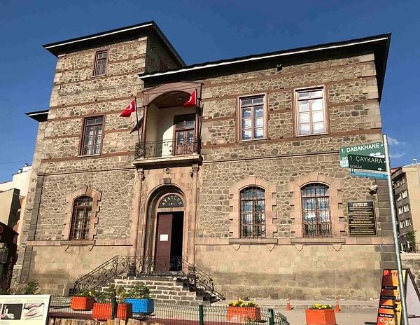 10. Erzurum Atatürk Evi