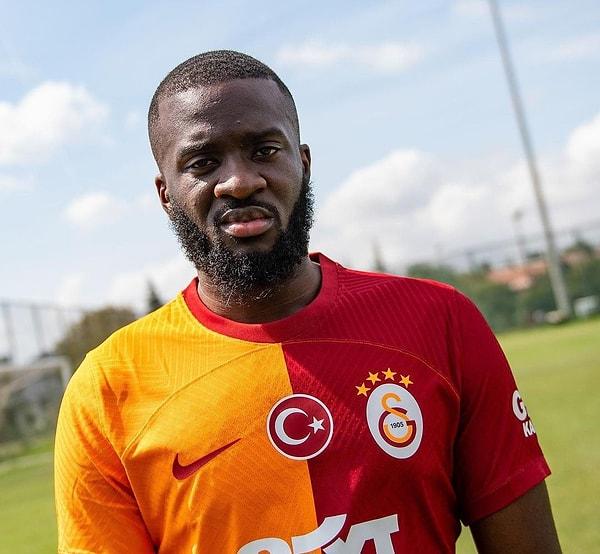 Galatasaray'a büyük umutlarla transfer edilen Tanguy Ndombele'nin sahadaki hali goygoycuların diline düştü.