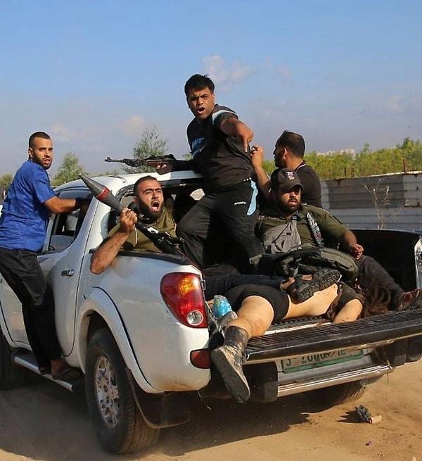 İsrail saldırıları esnasında Hamas tarafından kaçırılarak bir kamyonetin arkasında gezdirilen kadının görüntüsü dünya çapında yankı uyandırmıştı.