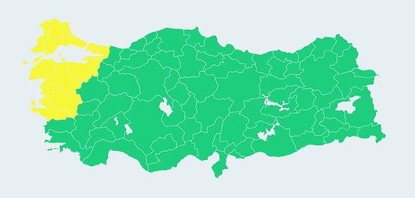 AFAD’a göre; Trakya, İstanbul, Kocaeli, Bursa, Yalova, Balıkesir, Çanakkale ile İzmir ve Manisa çevrelerinde yerel olarak kuvvetli sağanak ve gök gürültülü sağanak yağış bekleniyor.