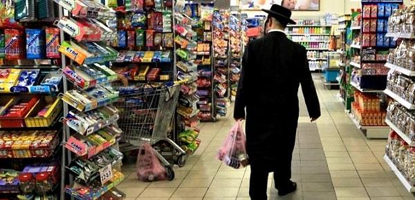 Domates eleştirisinin ardından görülen o ki diğer İsrail marketleri de Türkiye'den domates ithalatını durdurma kararı aldı.