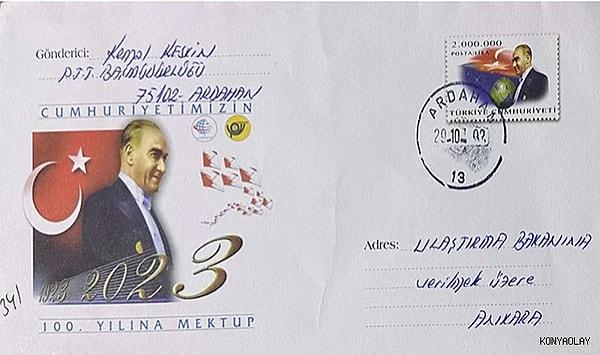 PTT görevlisi Musa Demir, Mehmet Uğur'un 5 Ekim 2003 yılında evlendiği eşi Meral Uğur'a mektubu ulaştırınca olanlar oldu.
