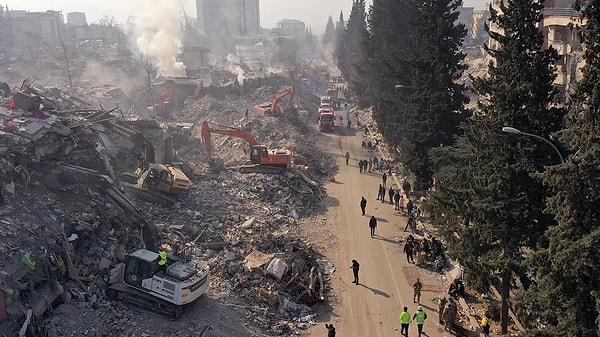 Tam 1 yıl önce tüm Türkiye'nin yüreğini dağlayan 6 Şubat depremi yaşandı...