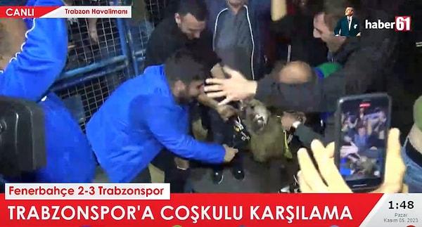 Fenerhabçe galibiyetinden sonra Trabzon'a dönen takım coşkulu bir kutlama ile karşılandı.