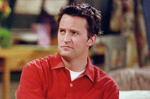 Seni ve esprilerini unutamayacağız, hoşçakal Chandler. 🌹