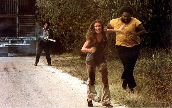 4. Leatherface ve Sally Hardesty- The Texas Chainsaw Massacre (1974)