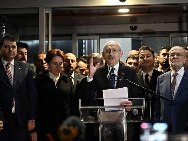 CHP'de başkanlık koltuğunu kaybeden Kemal Kılıçdaroğlu'nun Cumhurbaşkanlığı seçimine ilişkin yaptığı "Sırtımdaki hançerlerle seçime girdim" sözlerine beklenen yanıt geldi.