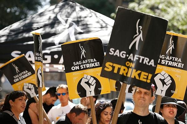 Groundbreaking SAG-AFTRA Deal Sets New Standards with Higher Wages, Streaming Bonuses, and AI Protections