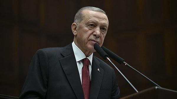 Cumhurbaşkanı Erdoğan ise uzun süren sessizliğin ardından Yargıtay’ın kararını doğru bulduğunu açıklamış ve yeni anayasa çağrısı yapmıştı.