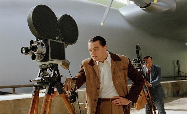 Nolan'ın Howard Hughes filmi için Jim Carrey'nin başrolde olması bekleniyordu ancak Scorsese'in projesinin prodüksiyona girmesiyle Nolan bu projeden çekilmek zorunda kaldı.