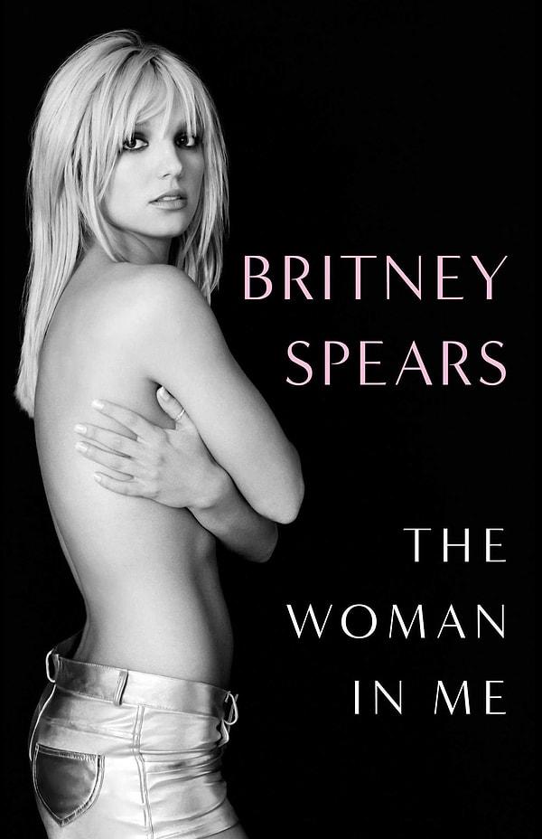 Tabii yazdığı kitapla da. Spears'ın "İçimdeki Kadın" (The Woman in Me) adlı kitabı 24 Ekim'de raflarda yerini aldı. Ünlü şarkıcı kitabında kariyeri, şöhreti ve anneliği üzerine odaklandı.