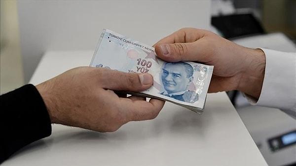 İstanbul'da asgari ücretli bir çalışanın cebine giren para 11 bin 402 lira. Ancak maaşın tamamı bile ortaya koyulsa ne yazıkki İstanbul'da bu paraya artık kira bulmak pek de mümkün değil.
