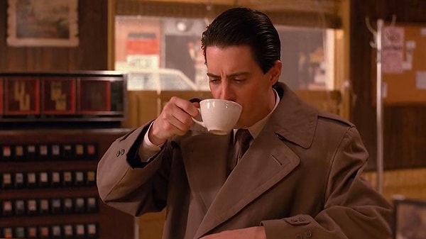 12. "Bir baristaya kaba davranırsanız, kahvenizi kafeinsiz yapar."