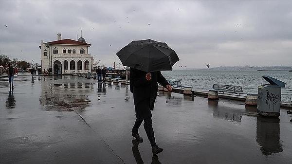 İstanbul Büyükşehir Belediye ekipleri, kuvvetli yağış ve fırtına nedeni ile yaşanabilecek su basması ve göllenmelere karşı 24 saat esaslı hazır bekletilecek. Yurttaşlar da ağaç ve direk devrilmesi, tabela ve çatı uçması ile fırtına nedeniyle toplu ulaşımında yaşanabilecek aksaklıklara karşı uyarıldı.