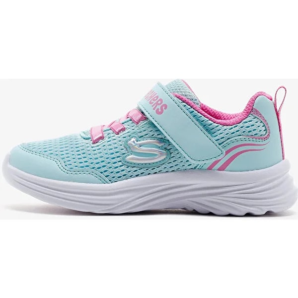 6. Çocuğunun konforuna önem verenlere; Skechers Dreamy Dancer - Sweet Energy Küçük Kız Çocuk Mavi Spor Ayakkabı.