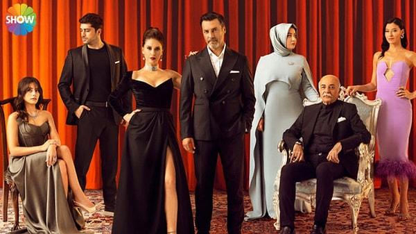 Her Cuma izleyiciyi Show TV ekranlarına kilitleyen popüler dizi Kızılcık Şerbeti'nin oyuncuları çok merak ediliyor. Onların gerçek hayatları ve setteki halleri hayranlarının merak konusu oluyor.
