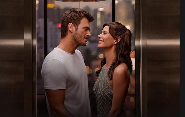 24 Kasım'da Netflix'te yayınlanacak 'İstanbul İçin Son Çağrı'nın Serin ve Mehmet isimli iki karakterin New York'taki yasak aşkını konu alacağını öğrendiğimizde ise zevkten dört köşe olmuştuk!
