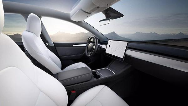 Premium Connectivity dışında farklı abonelik sistemleri üzerinde de çalışan Tesla, Ford'un yapamadığını yapmaya çalışabilir.