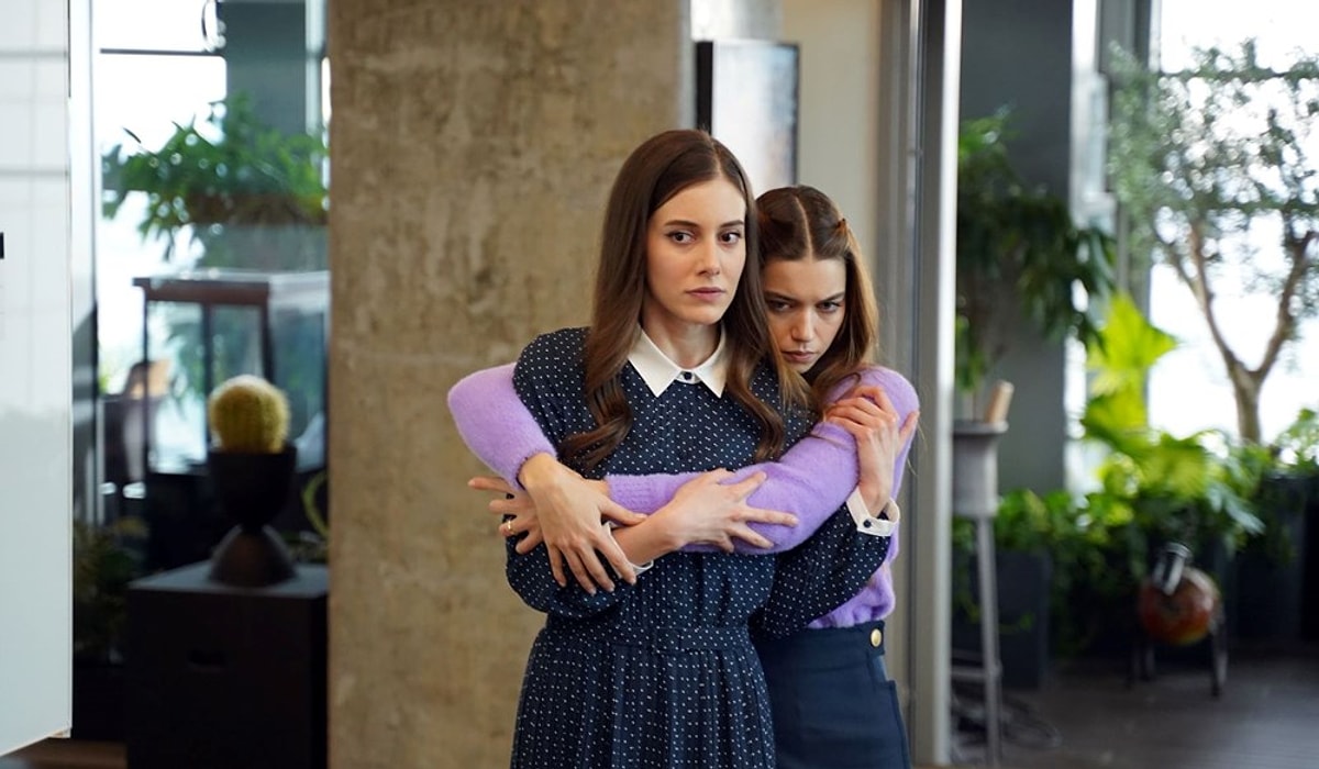 сон хун 2021. афра сарачоглу и мерт рамазан демир. выйдет ли суна замуж. героини сериалов. наследник.