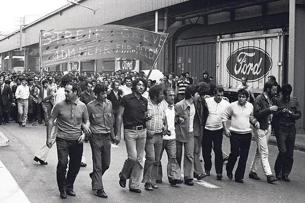 13. 1973 yılında Almanya'nın Ford fabrikası Köln'de Türk işçiler tarafından kötü çalışma koşullarını protesto etmek amacıyla yapılan denetimsiz grev.