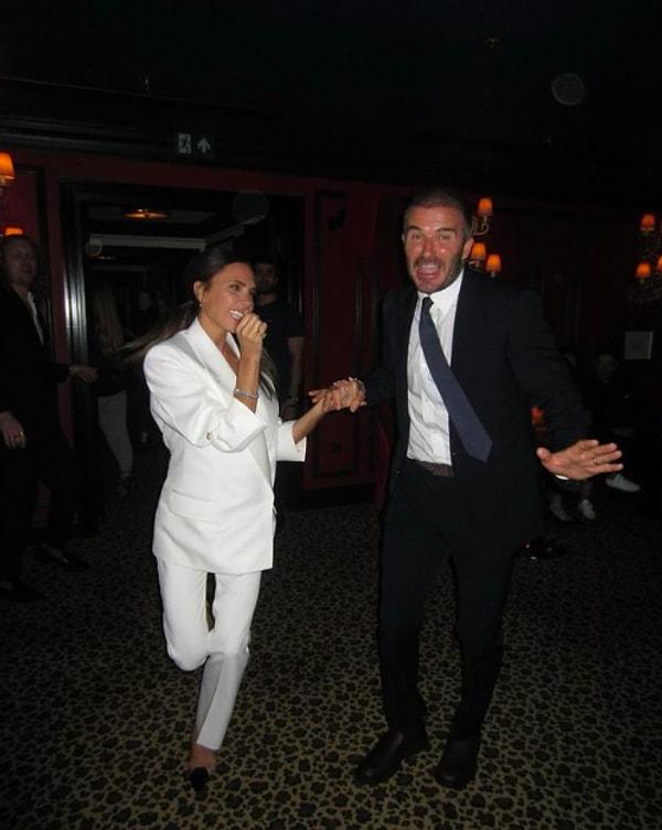 Eski futbolcu David Beckham ve eşi Victoria Beckham hepimizin yıllardan beri imrenerek baktığı çiftlerin başında geliyor.