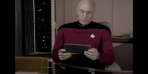 11. "80'lerin sonunda Star Trek filminde tablet görmüştüm. Onları şimdi gerçek hayatta görmek, her şeyin mümkün olduğunu düşündürüyor bana."