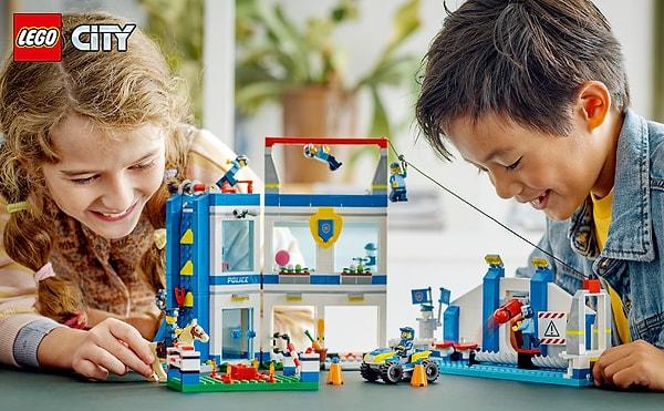 8. Lego seven 6 yaş üzeri çocuklar için eğlenceli bir engelli parkur içeren oyuncak yapım seti.