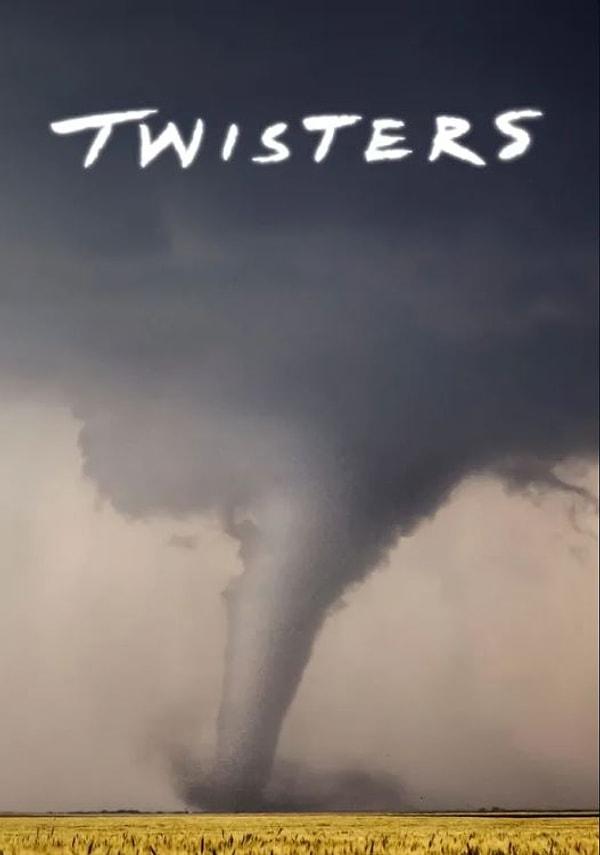 Hem seriyi devam ettirecek hem de türü kurtaracak Twisters filmi Minari'nin yönetmeni Lee Isaac Chung tarafından yönetilecek.