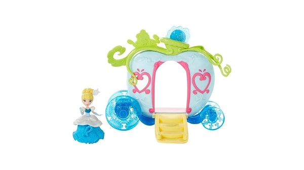 12. Hasbro Disney Prenses Sindirella ve Balo Arabası B5344