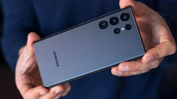 Samsung, Exynos 2400 yongasının tanıtımında yonga üzerinde metinden görüntüye yapay zeka modelinin çalıştırıldığını vurgulamıştı.