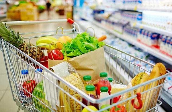 TÜRK-İŞ’in verilerine göre “mutfak enflasyonu”ndaki değişim Kasım 2023’te, Ankara’da yaşayan dört kişilik bir ailenin “gıda için” yapması gereken asgari harcama tutarındaki artış bir önceki aya göre % 2,49 oranında gerçekleşti.