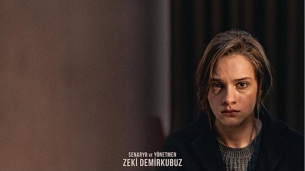 Miray Daner'in başrolünde yer aldığı Zeki Demirkubuz filmi "Hayat" 1 Aralık günü vizyona girecek.