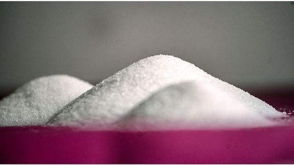 Hindistan Şeker Fabrikaları Birliği, şeker üretiminin bu yıl yaklaşık yüzde 8 azalması bekliyor.