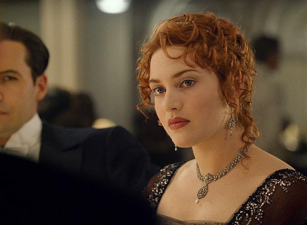 Kate Winslet wished she hadn't shown as much flesh in "Titanic" but acknowledged the pressure she felt as a young actress to prove herself in the industry.