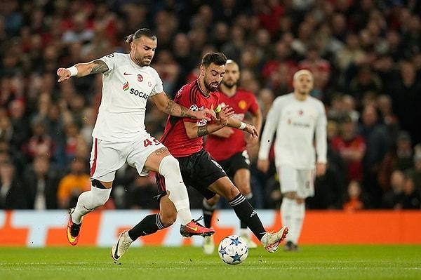 Galatasaray, Kopenhag’a mağlup olması durumunda ise Manchester United’ın da puan kaybettiği senaryoda yoluna UEFA Avrupa Ligi’nde devam edecek.