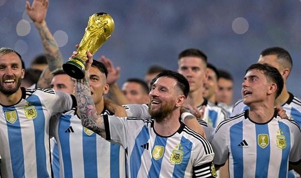 Listenin zirvesinde Messi önderliğinde en son Dünya Kupası'nın sahibi Arjantin bulunuyor.